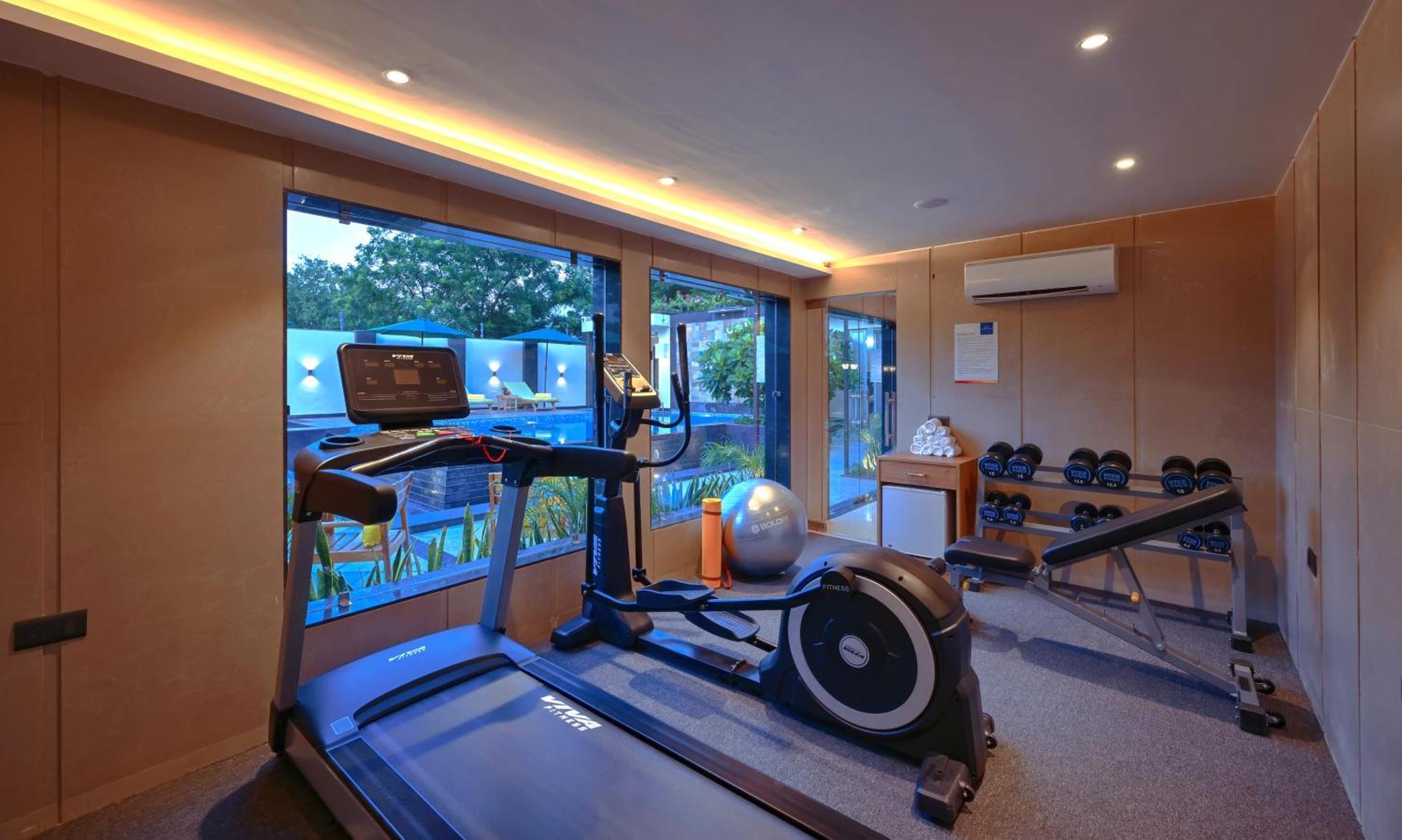 Royale Sarovar Portico Agra Agra  Exteriör bild