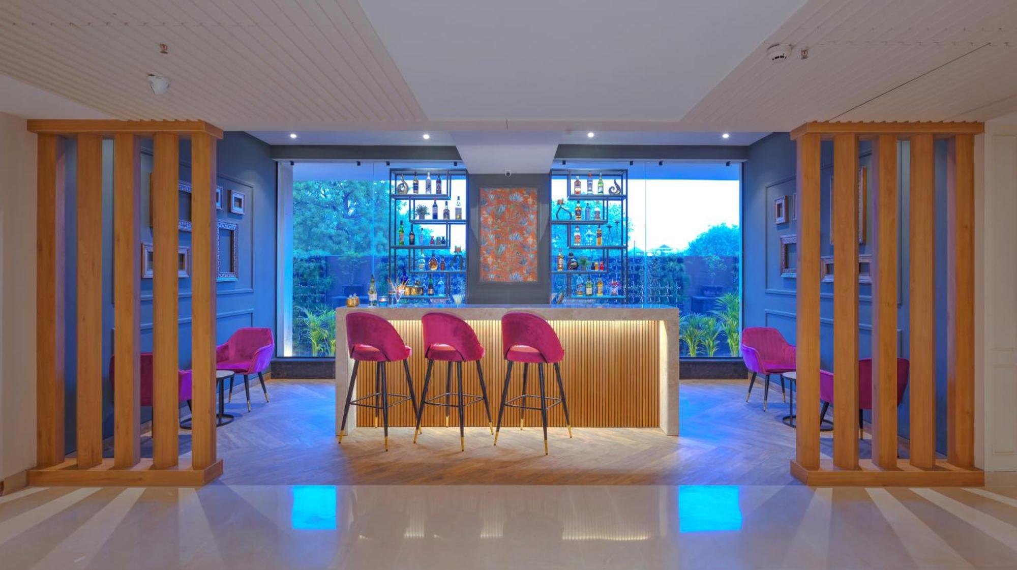Royale Sarovar Portico Agra Agra  Exteriör bild