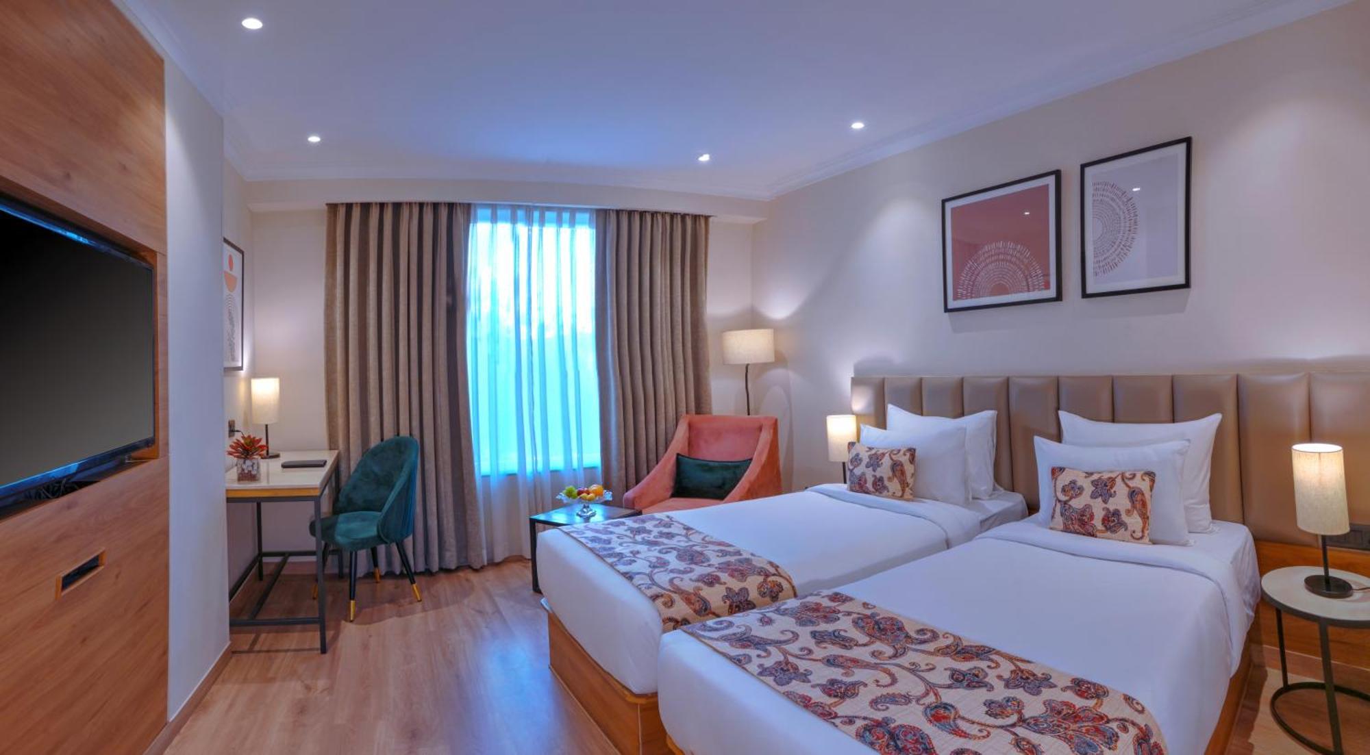 Royale Sarovar Portico Agra Agra  Exteriör bild