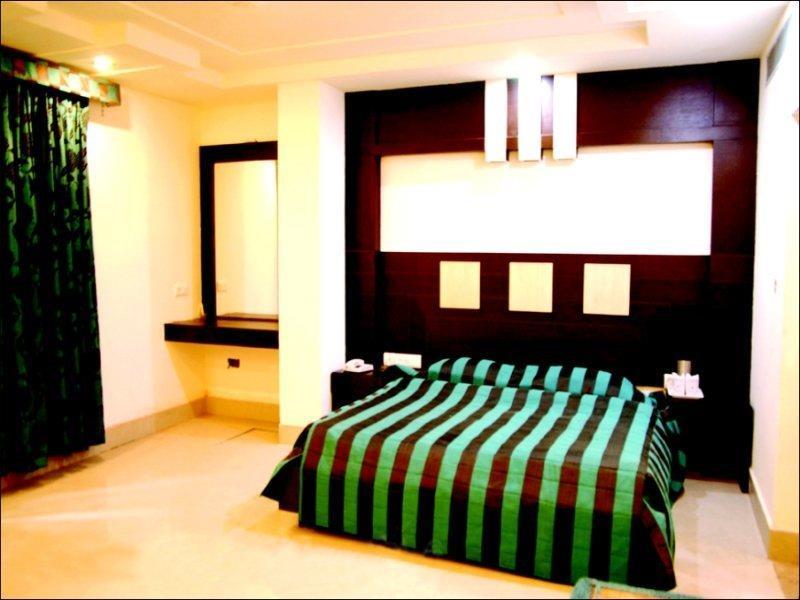 Royale Sarovar Portico Agra Agra  Exteriör bild